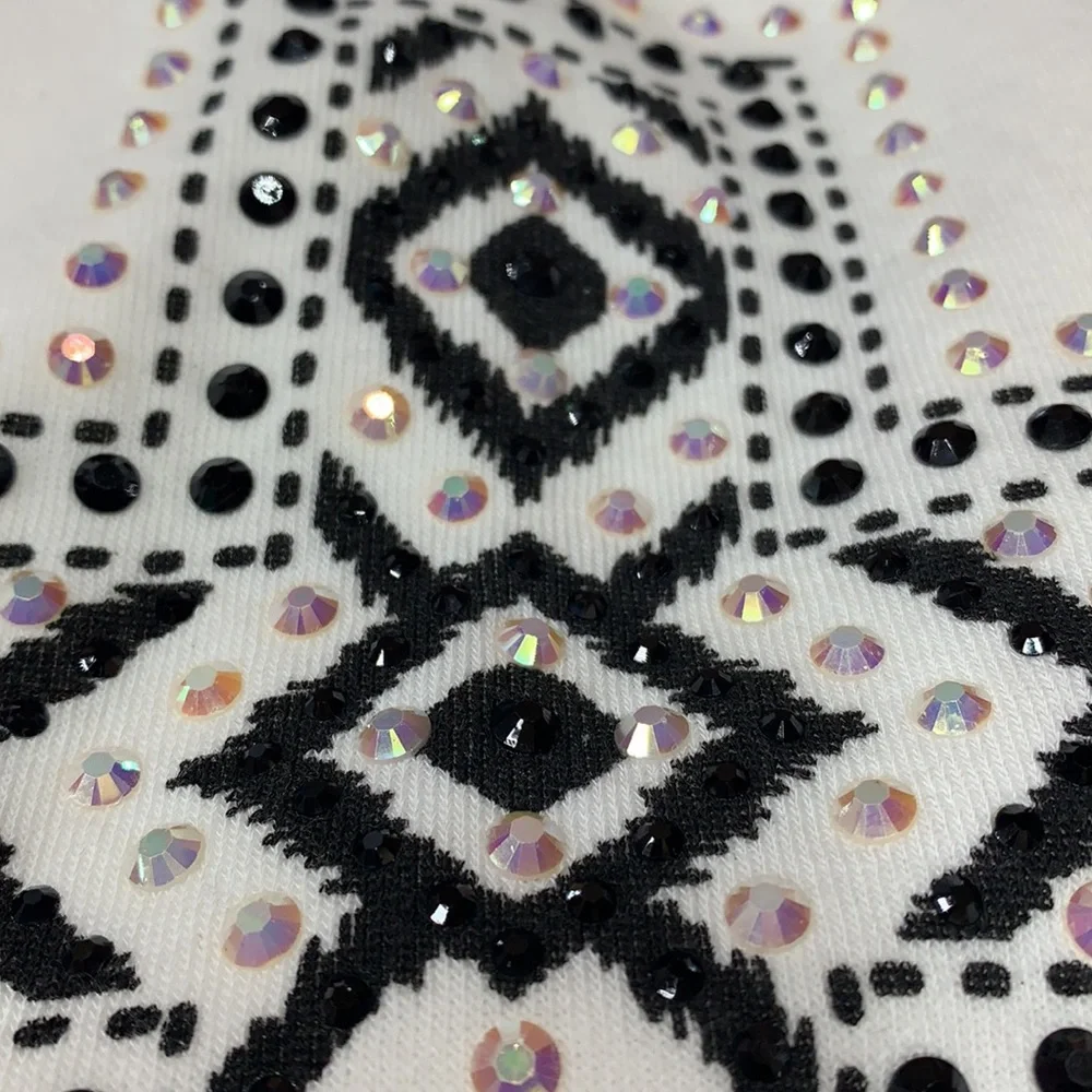 SzL Be Vocal Embellished Cross Hoodie Top  NWT - Picture 6 of 9